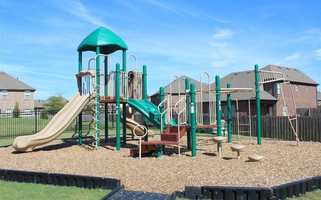 Images Lowder New Homes - New Park