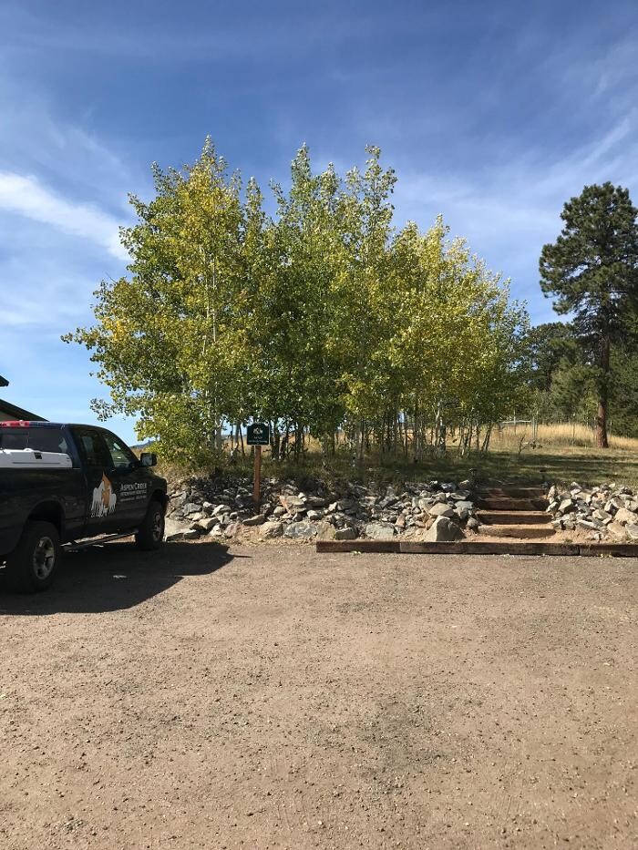 Images Aspen Creek Veterinary Hospital (at Pleasant Park)