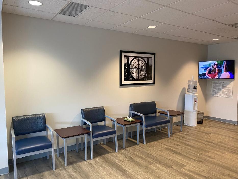 Images Center for Vein Restoration | Dr. Rachael Snow