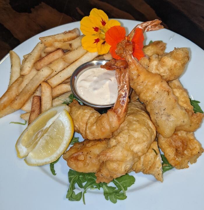 Images Main Street Bistro & Piano Bar-Cabaret-Pizzaria