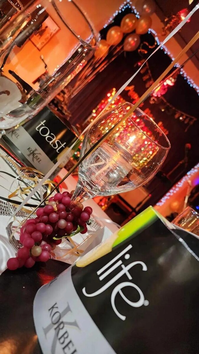 Images Main Street Bistro & Piano Bar-Cabaret-Pizzaria