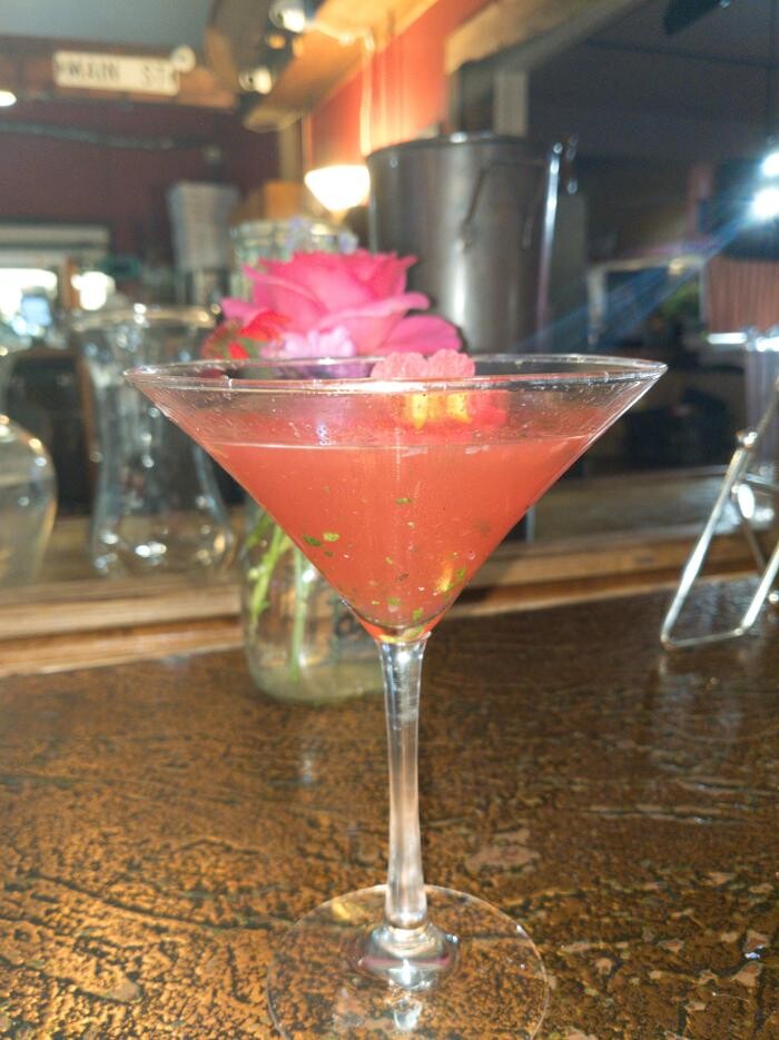 Images Main Street Bistro & Piano Bar-Cabaret-Pizzaria