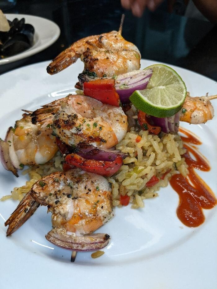 Images Main Street Bistro & Piano Bar-Cabaret-Pizzaria