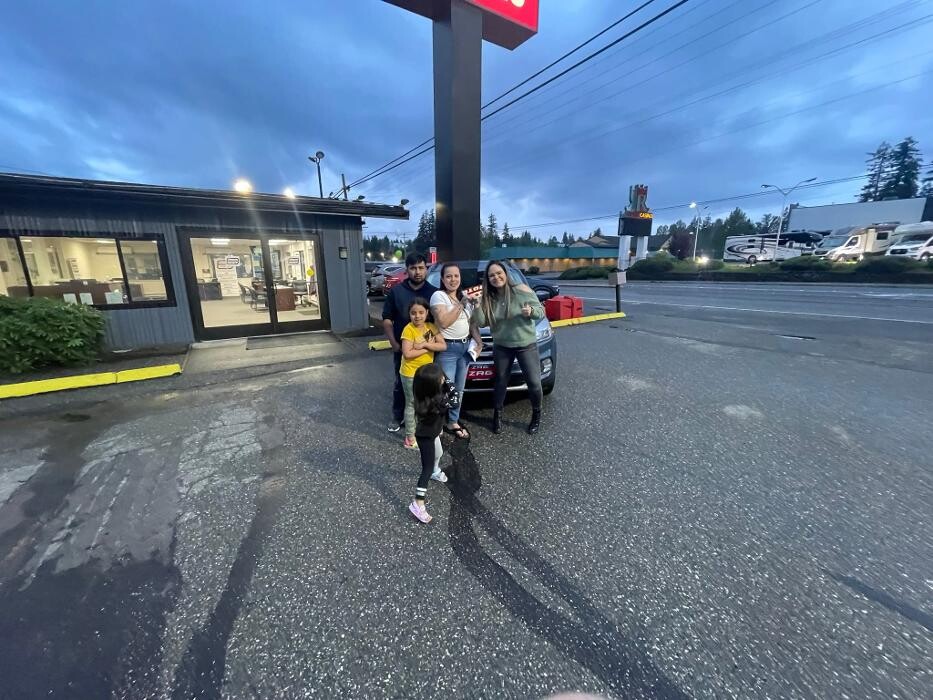 Images ZAG Motors Everett