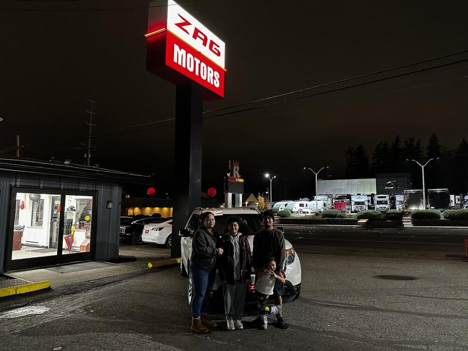 Images ZAG Motors Everett