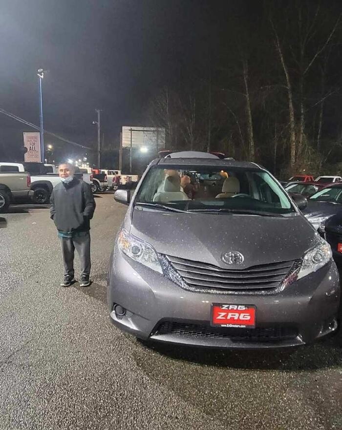 Images ZAG Motors Everett