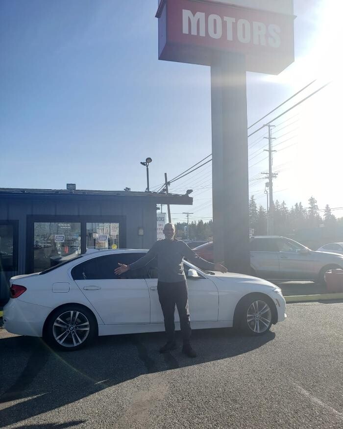 Images ZAG Motors Everett
