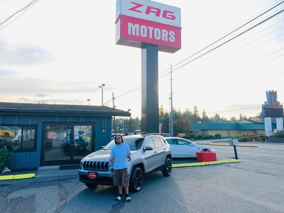 Images ZAG Motors Everett