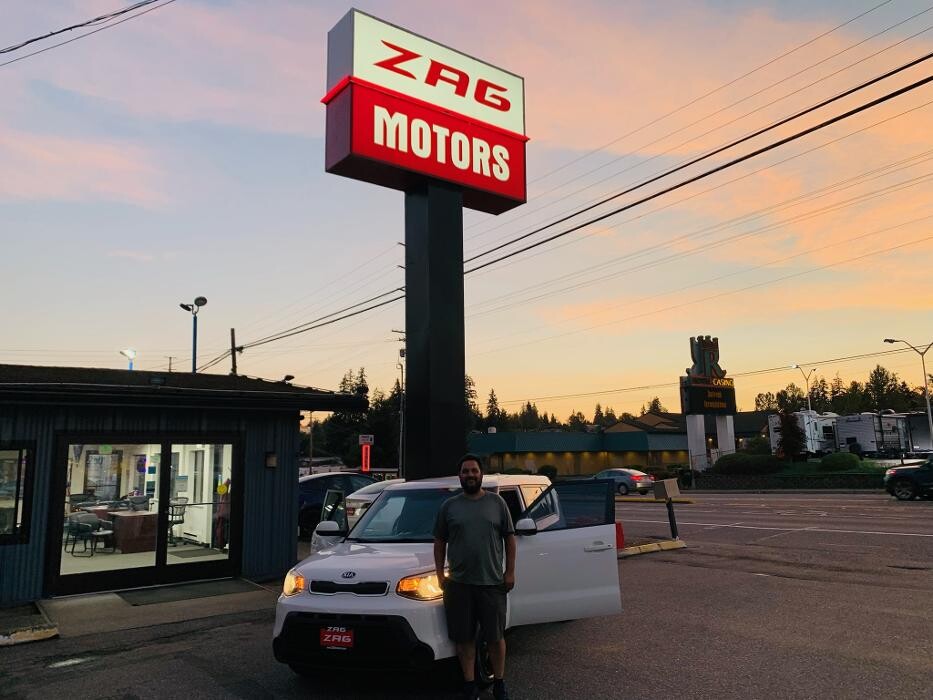 Images ZAG Motors Everett