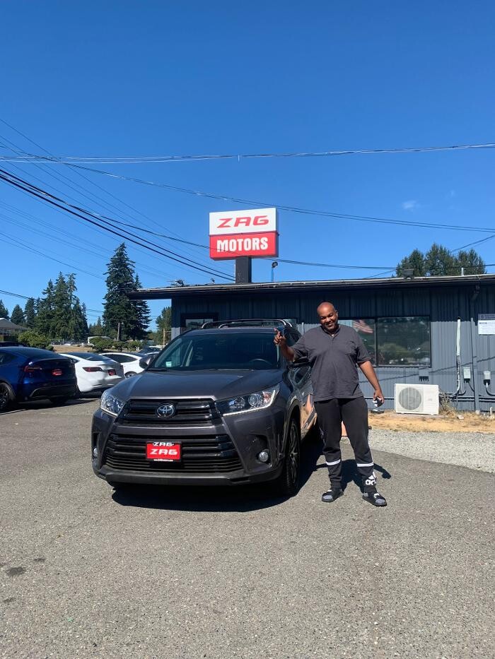 Images ZAG Motors Everett