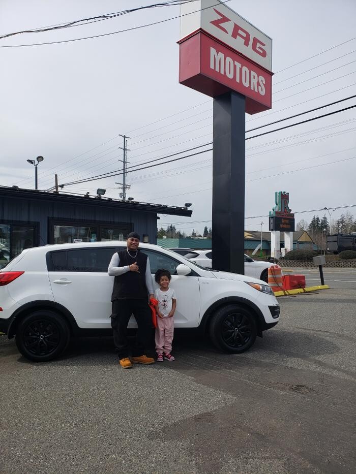 Images ZAG Motors Everett