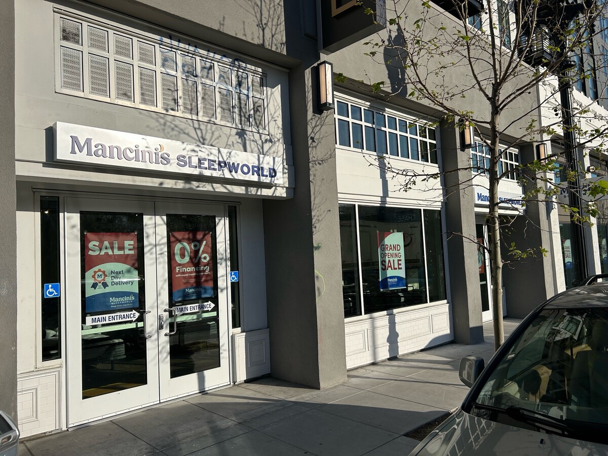 Images Mancini's Sleepworld Oakland