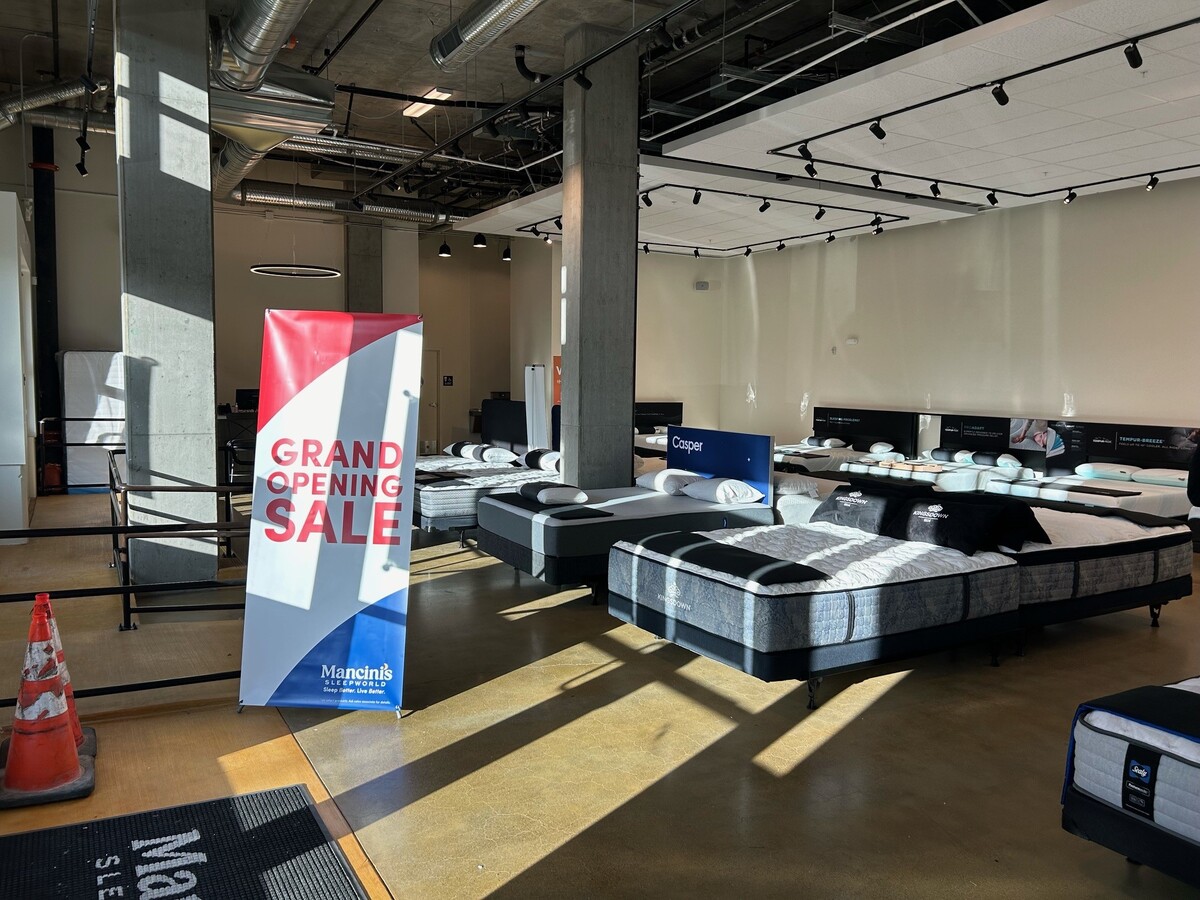 Images Mancini's Sleepworld Oakland