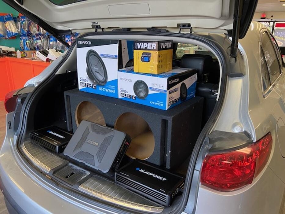 Images Sounds Amazing & Tint