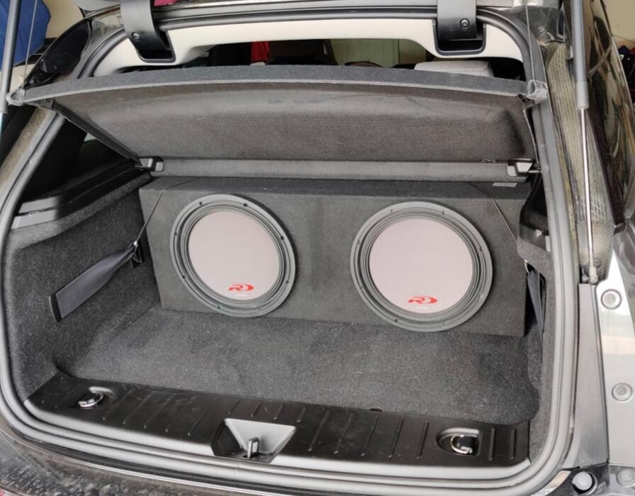 Images Sounds Amazing & Tint