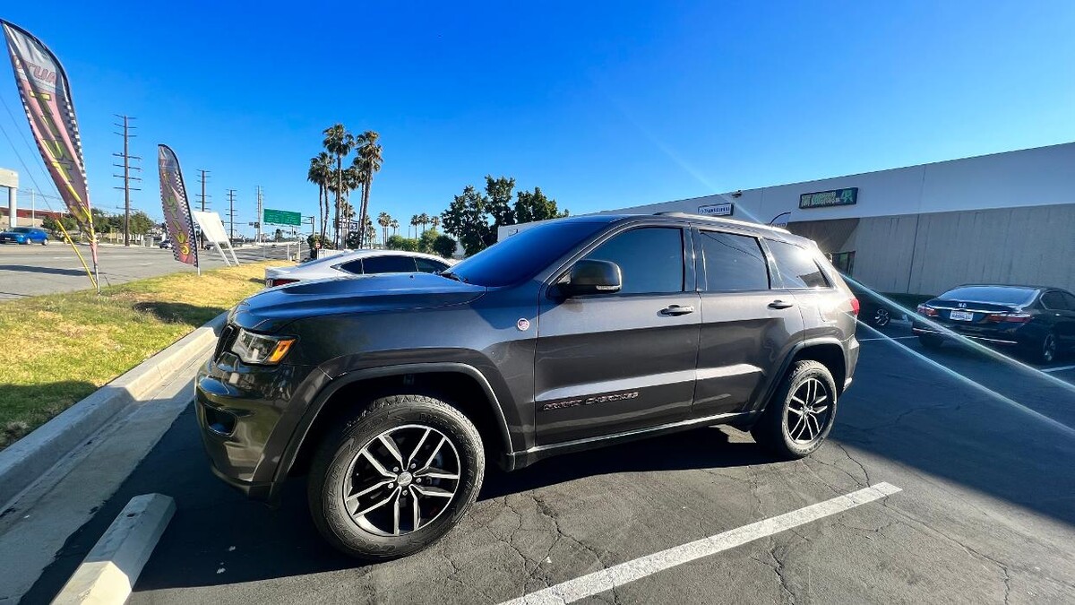 Images Sounds Amazing & Tint