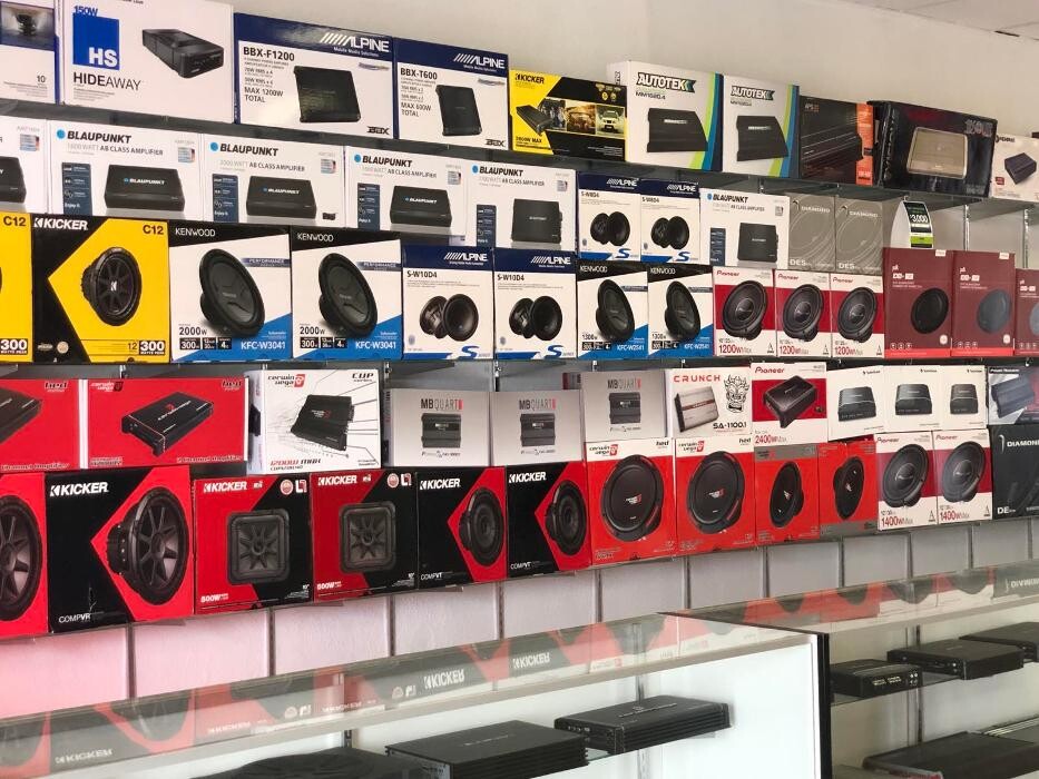 Images Sounds Amazing & Tint