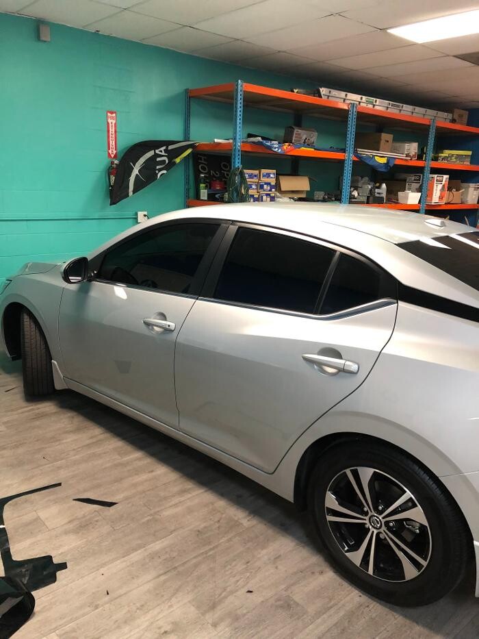 Images Sounds Amazing & Tint