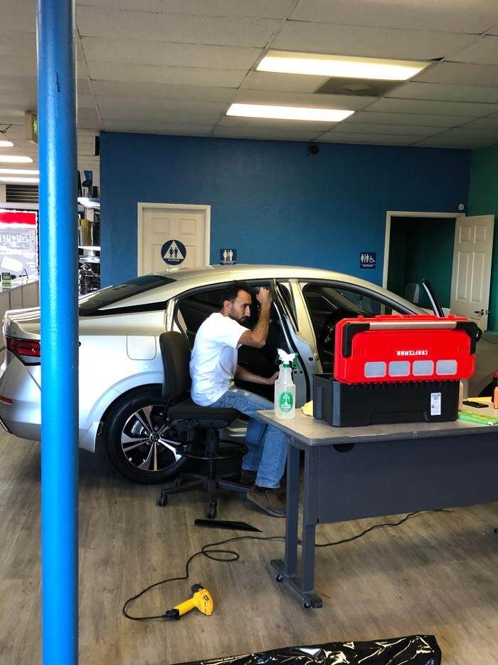 Images Sounds Amazing & Tint