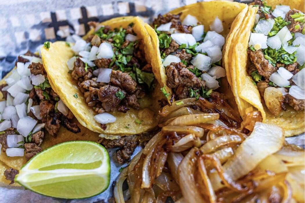 Images Mas Street Tacos
