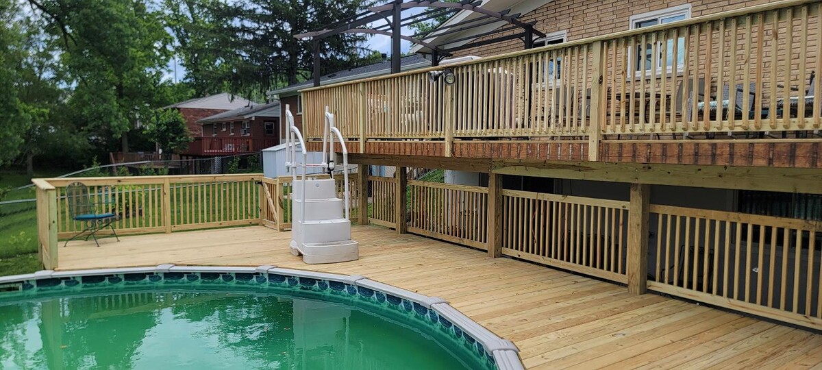 Images RD Custom Fencing and Hauling