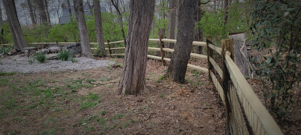 Images RD Custom Fencing and Hauling