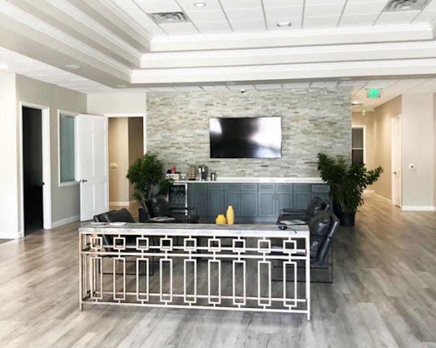 Images Gulf Coast Business Bank