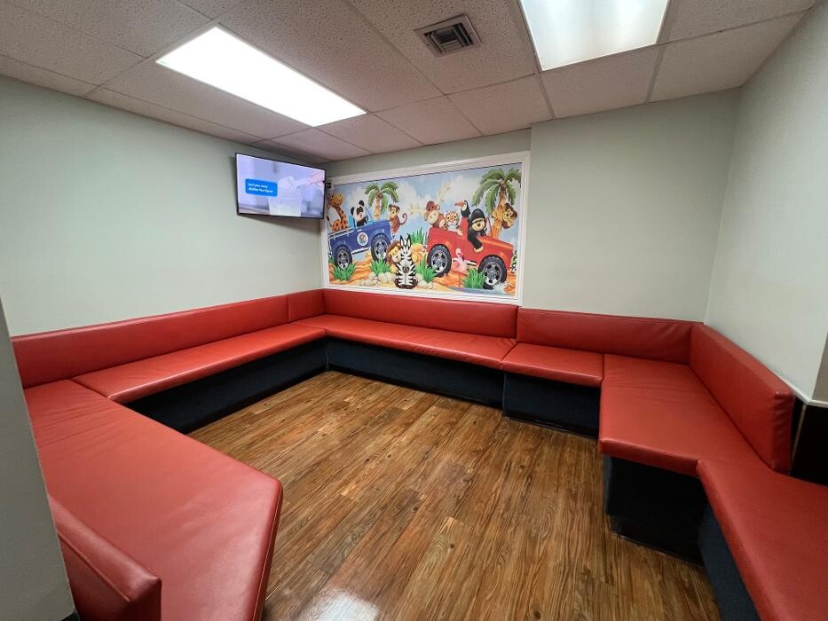Images Children's Medical Center - Taft Street