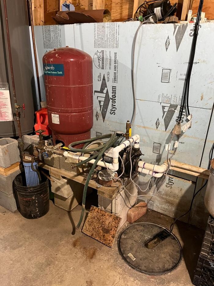 Images B&T Pump and Well Service, Inc