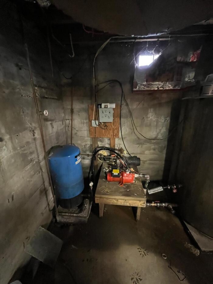 Images B&T Pump and Well Service, Inc