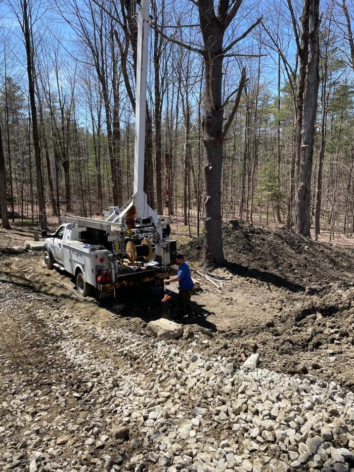 Images B&T Pump and Well Service, Inc