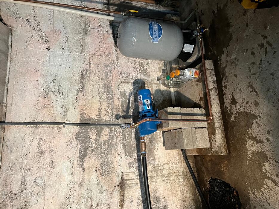 Images B&T Pump and Well Service, Inc