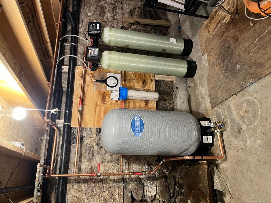 Images B&T Pump and Well Service, Inc