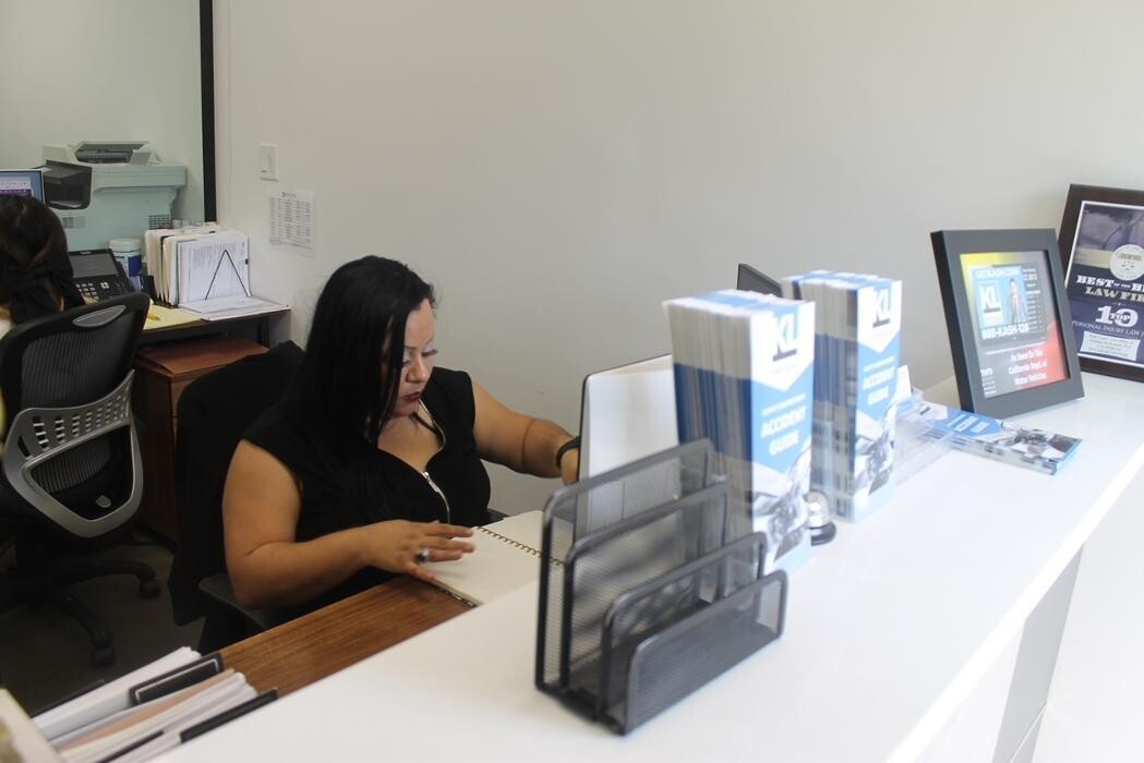 Images Kash Legal Group - Pleasant Hill Personal Injury and Accident Lawyers