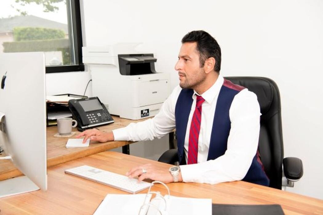 Images Kash Legal Group - Pleasant Hill Personal Injury and Accident Lawyers