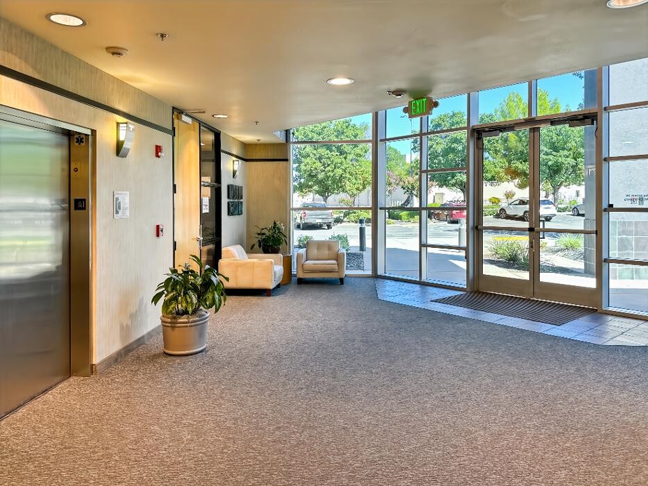 Images HQ Orchard Dr