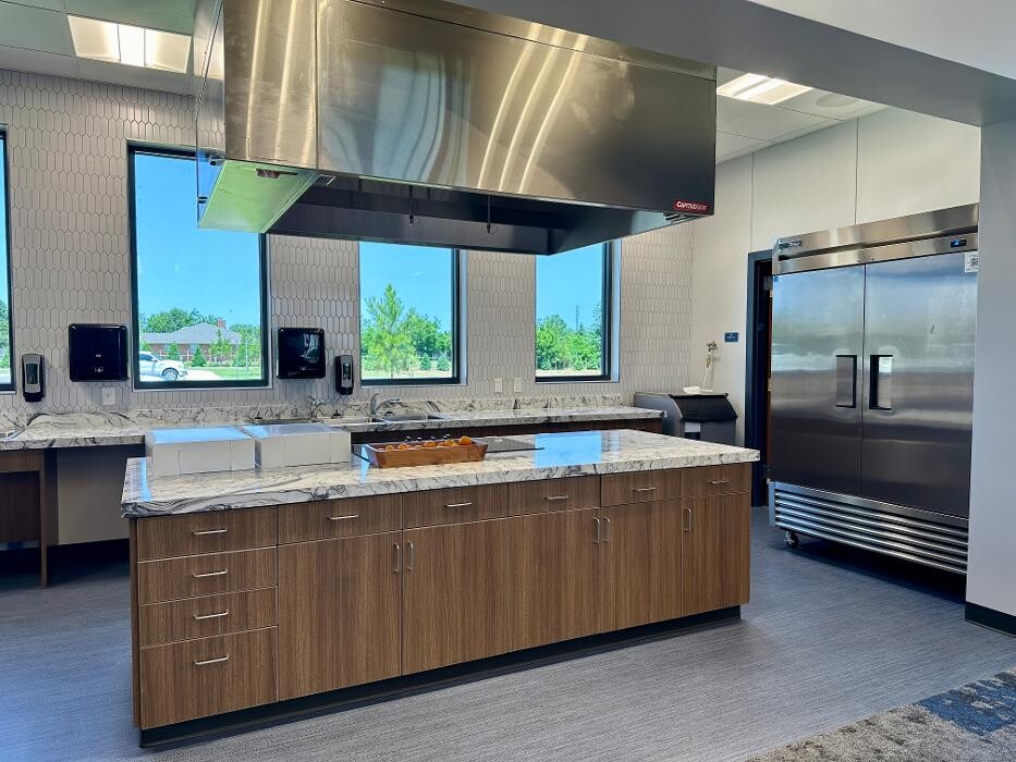 Images YMCA Healthy Living Center (50+)