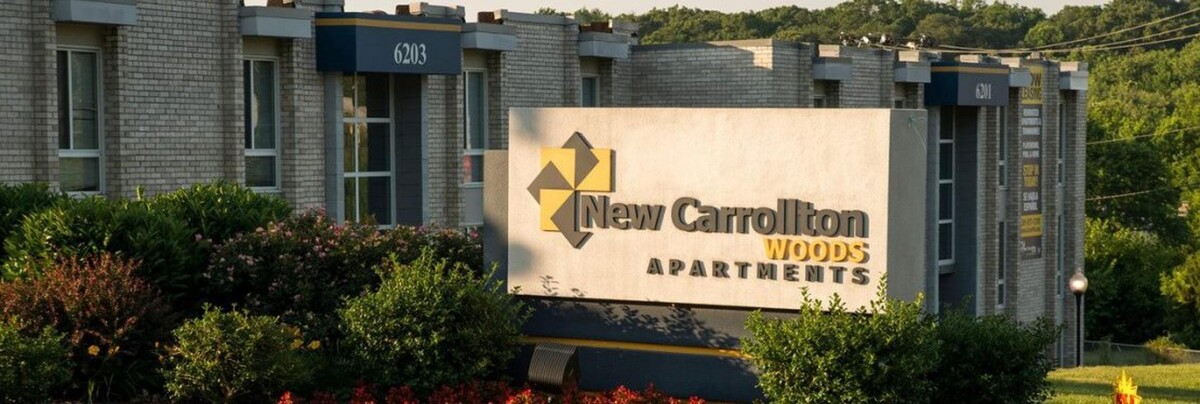 Images New Carrollton Woods