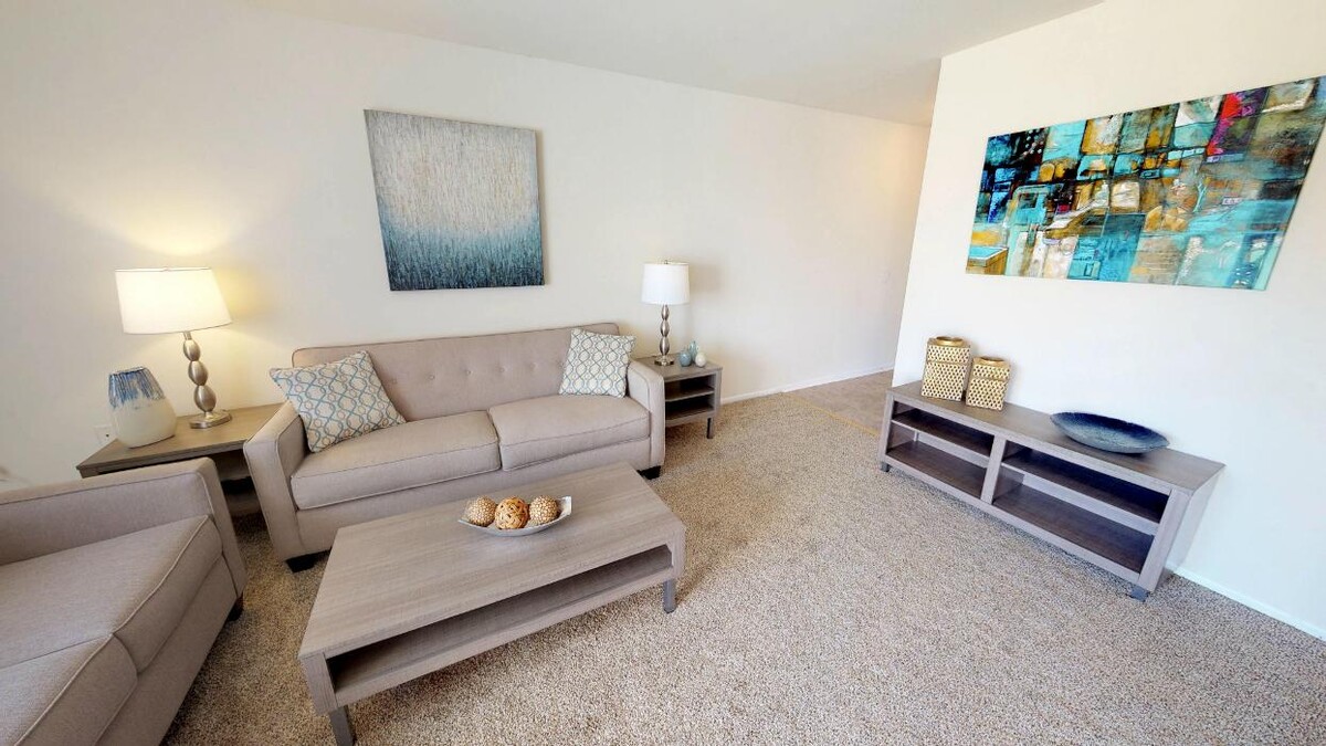 Images New Carrollton Woods