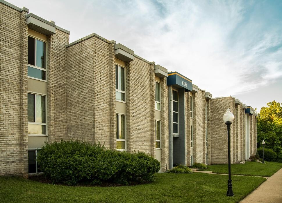 Images New Carrollton Woods