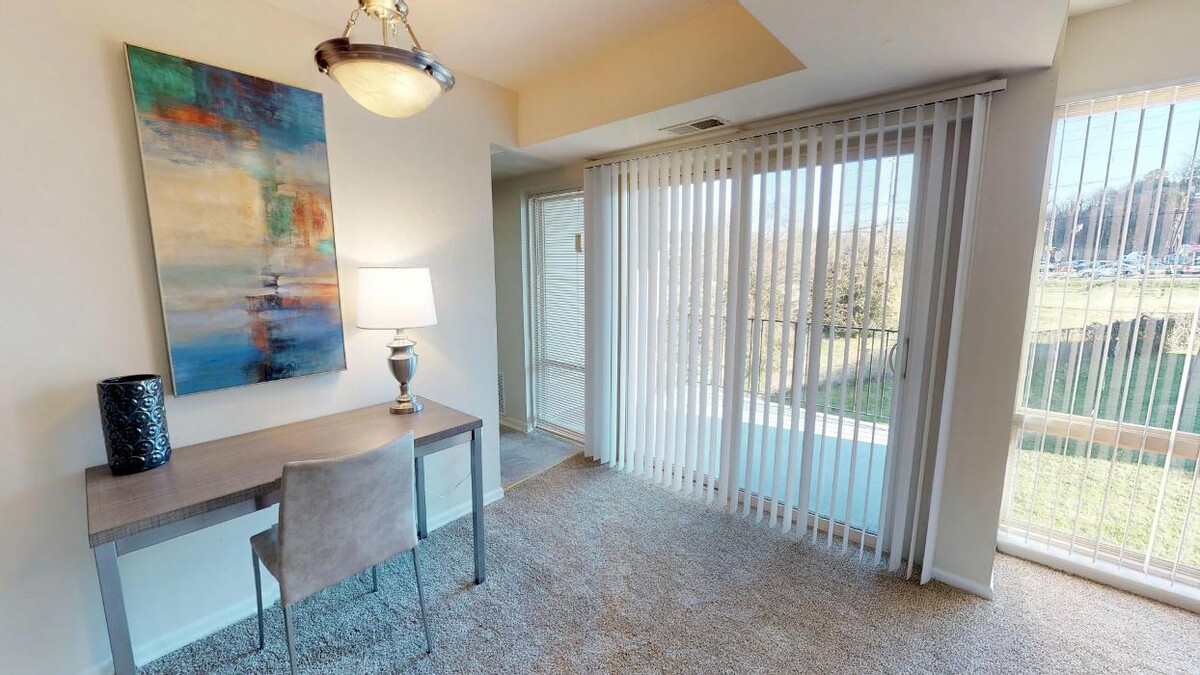 Images New Carrollton Woods