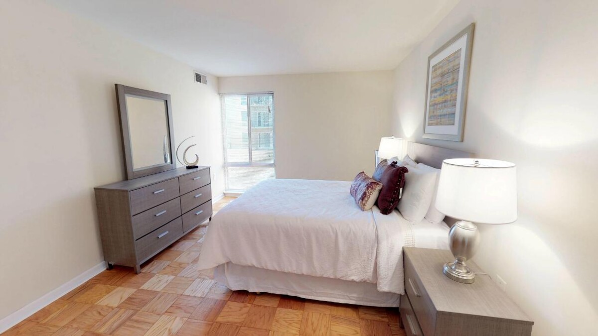 Images New Carrollton Woods