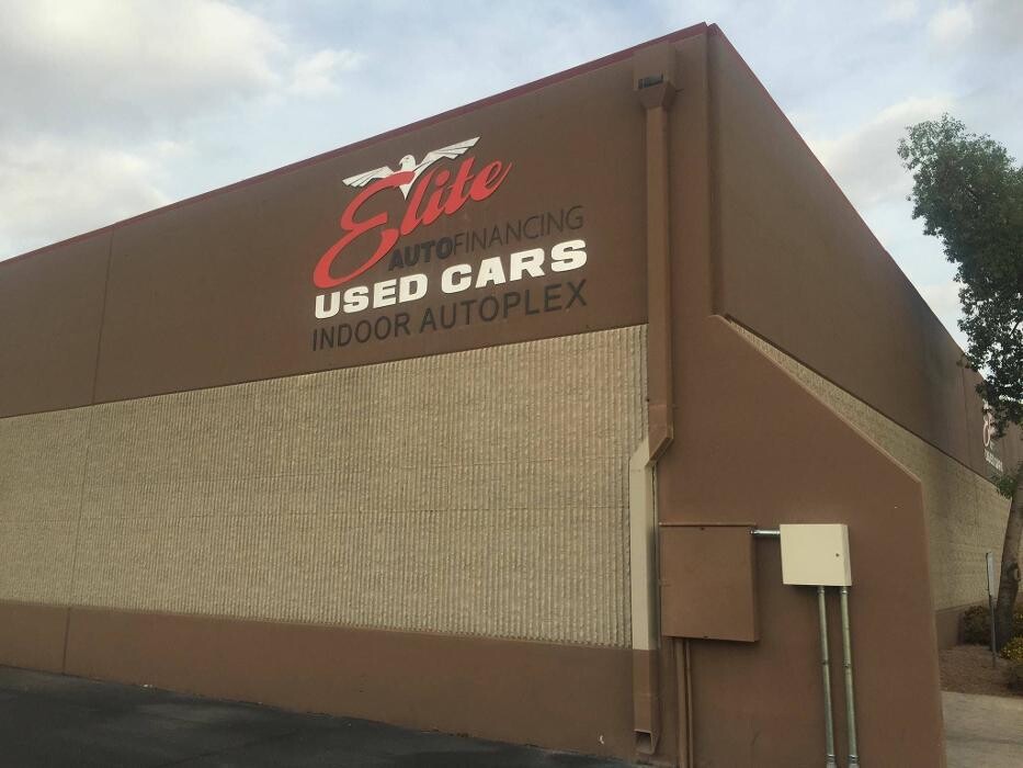 Images Mineola Signs and Awnings