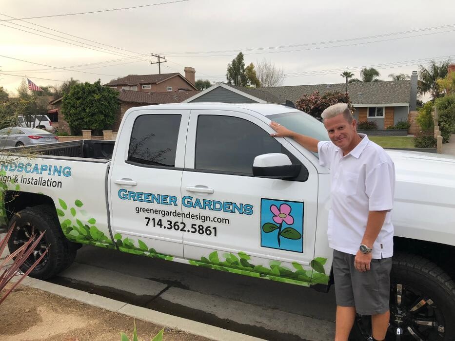 Greener Gardens Landscaping Logo
