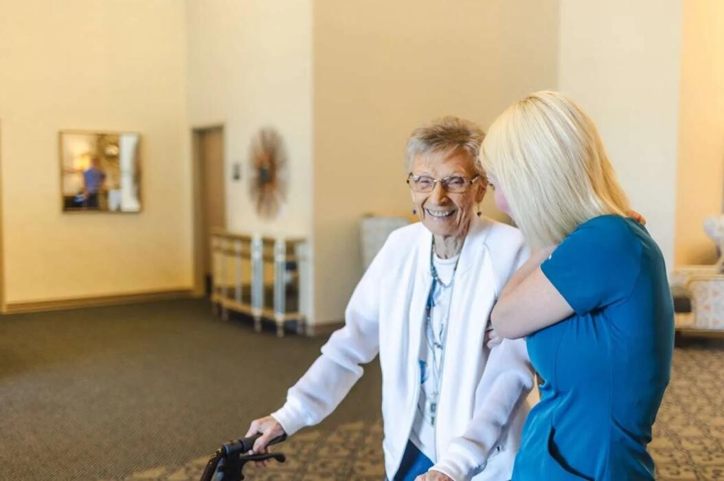 Images Table Rock Senior Living at Paramount