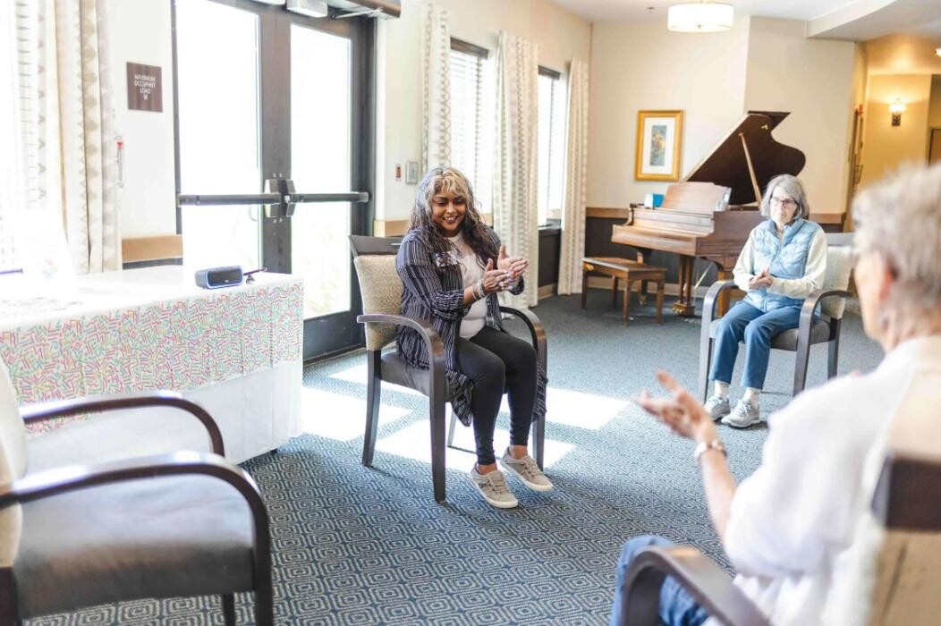 Images Table Rock Senior Living at Paramount