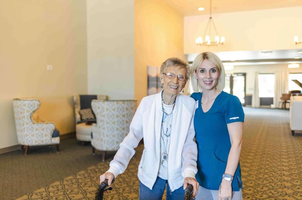 Images Table Rock Senior Living at Paramount