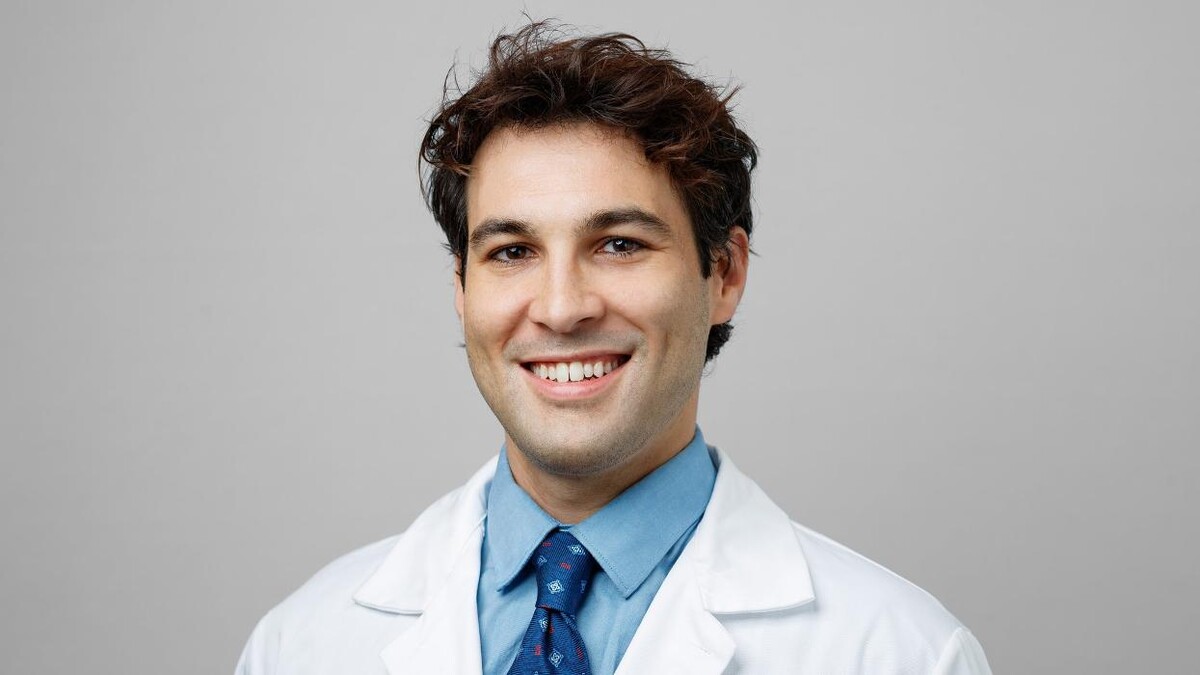 Images Dylan Bennett, MD