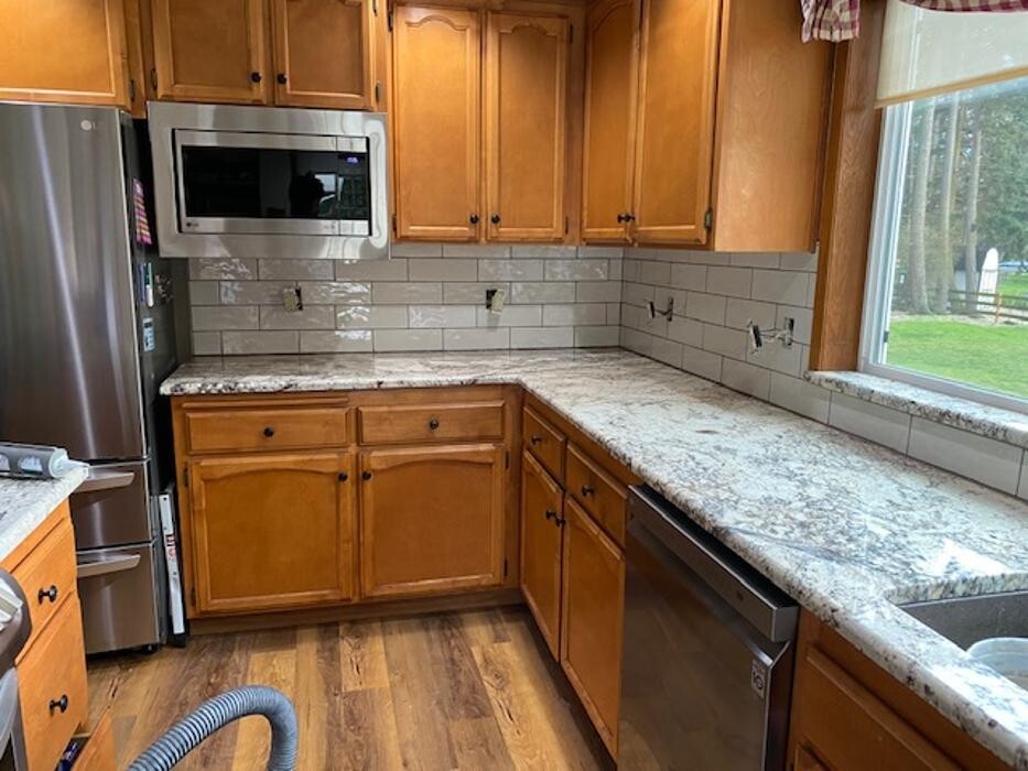 Images NorthWest Granite & Flooring