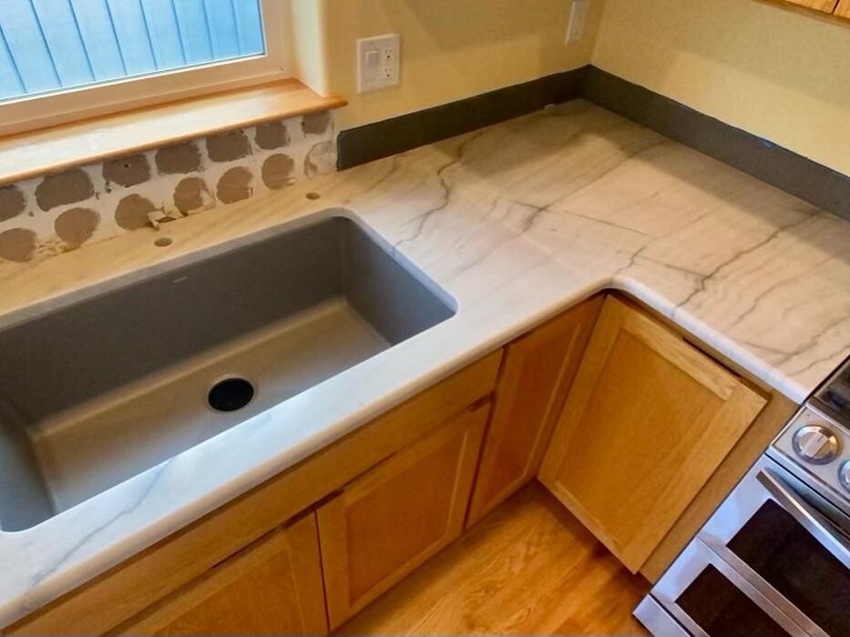 Images NorthWest Granite & Flooring